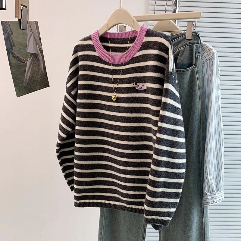 

Женский свободный повседневный свитер с вышивкой в полоску, осенне-зимняя новинка, корейская версия, модный, с цветными блоками