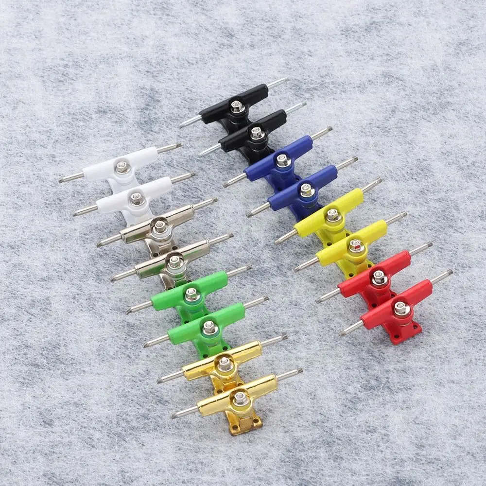 

1 пара с гайками, гриф, грузовик, болты, игрушки, коллекторы для хобби, подшипники, кронштейны для палубы, мини-модель, детали для скейтборда на палец