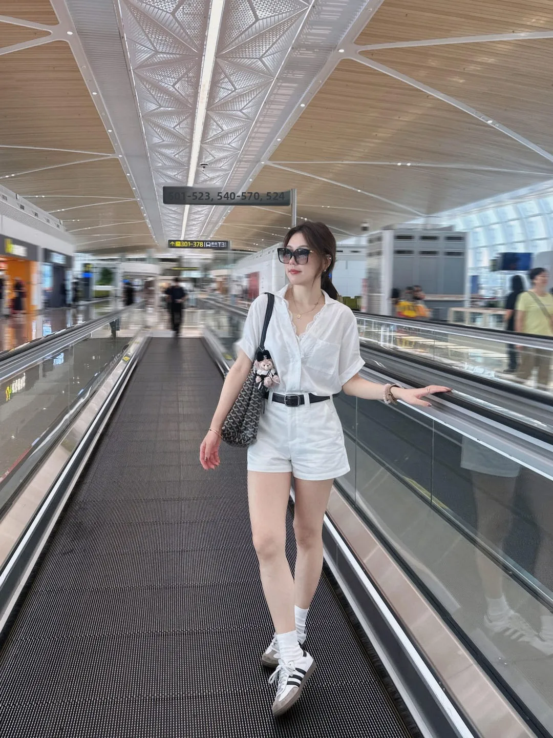 

Lace Patchwork Women's Shirt Summer Elegant Commute White V-neck High Waist Slimming Shorts Set Polyester Fiber Short Sleeve