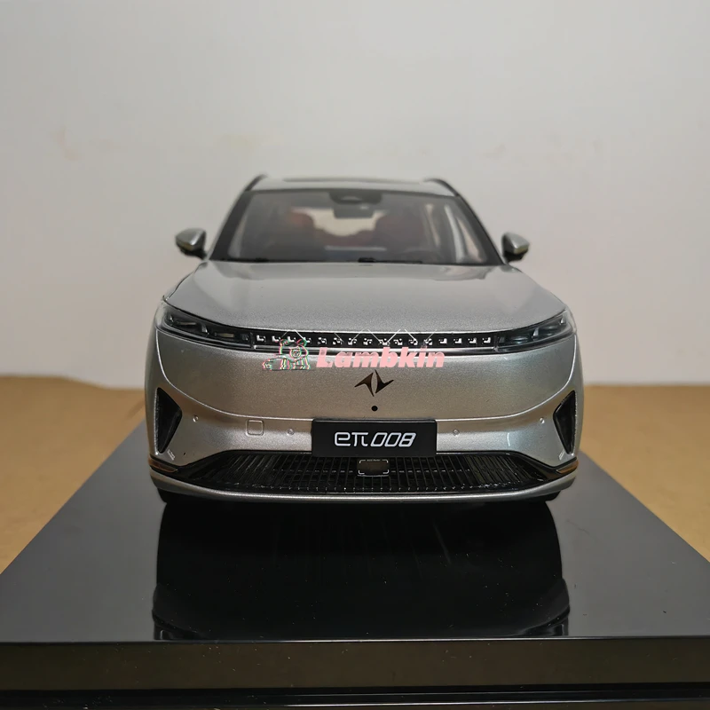 Original Dongfeng eπ Yipai 008 car model new energy 1:18 alloy simulation car model ornaments