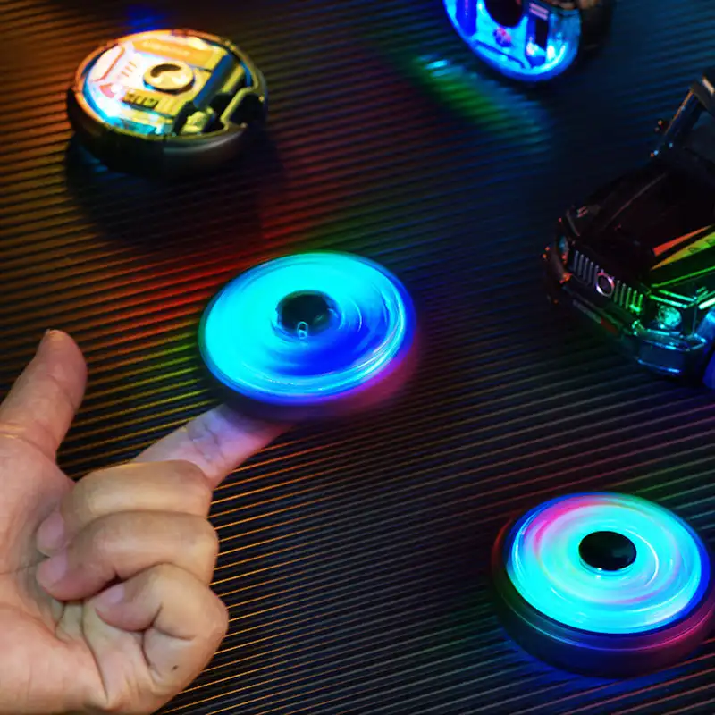 Encendedor 3 en 1 a prueba de viento con Fidget Spinner y abridor de botellas, encendedor de chorro, encendedor eléctrico de Metal a prueba de viento, herramienta pequeña para hombres