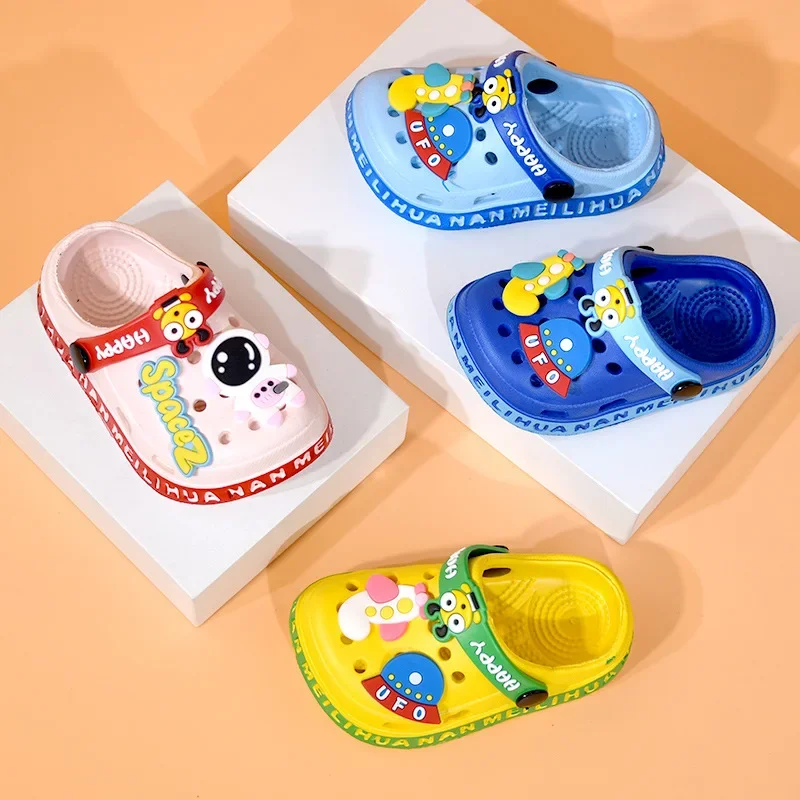 Children Garden Shoes Cute EVA Cartoon Beach Sandals Babies Summer Slippers High Quality Soft Kids Outdoor Slippers Flip Shoes