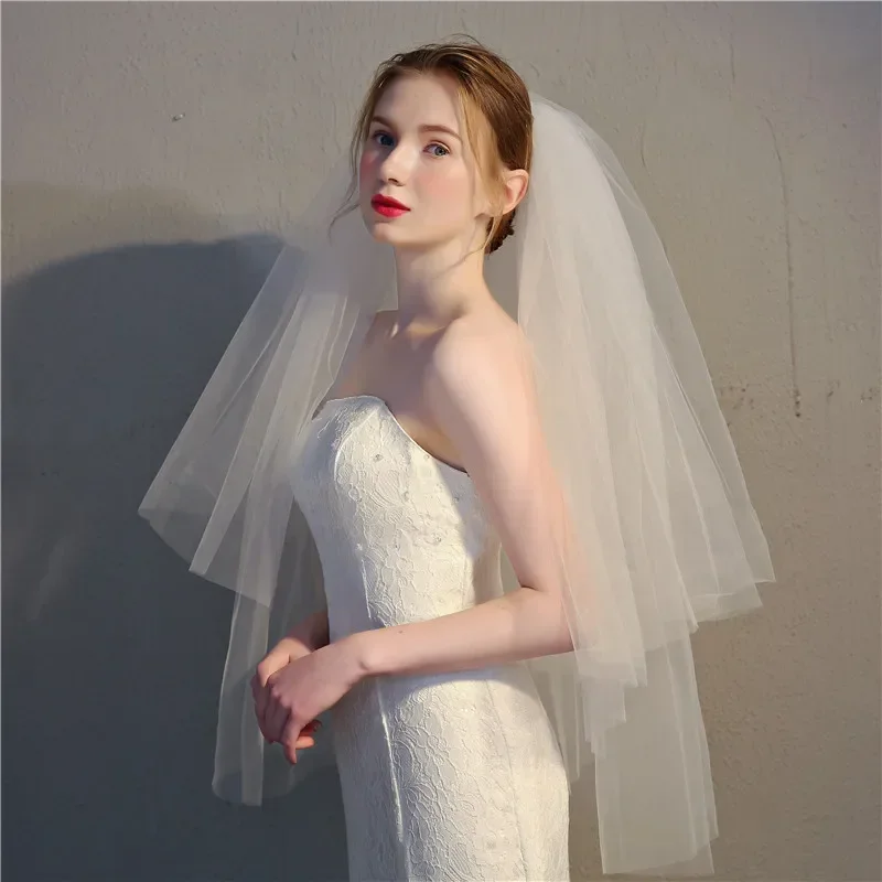 Short Tulle Cut Edge Two Layer Ivory Puffy Wedding Veil  White Elegant Shoulder Length Bride Veils