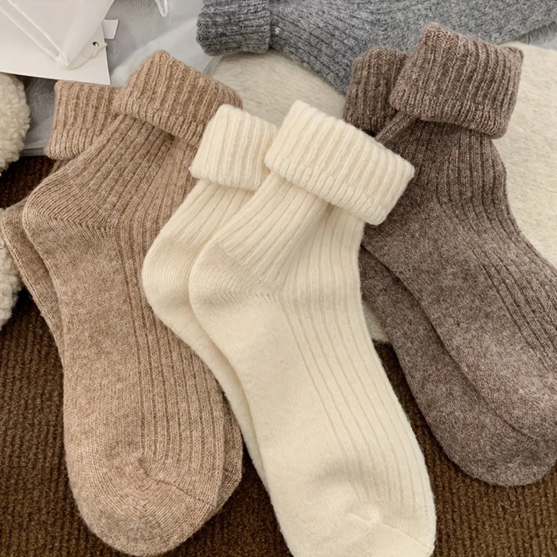 5 Pairs of Mixed Color Socks Autumn Winter Striped Thick Warm Retro Coffee Women's Socks Female Mid Tube Socks