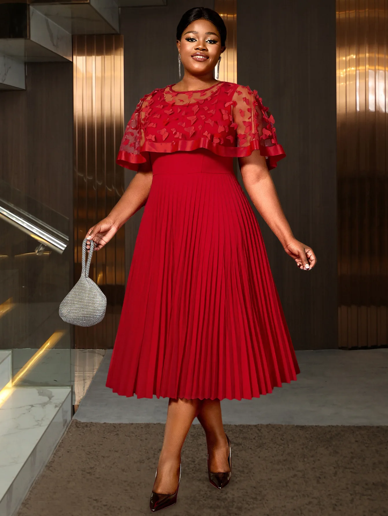 

Plus-size red wedding dress for ladies, patchwork mesh, bow shawl, A-line pleated dress, wedding