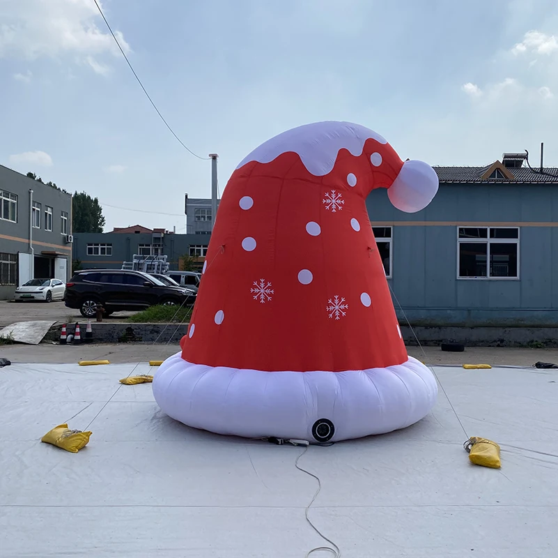 New 4.5m Hat Shape Christmas Inflatable Hole Giant Courtyard Blow Up Xmas Tent Customized Inflatable Santa Tent