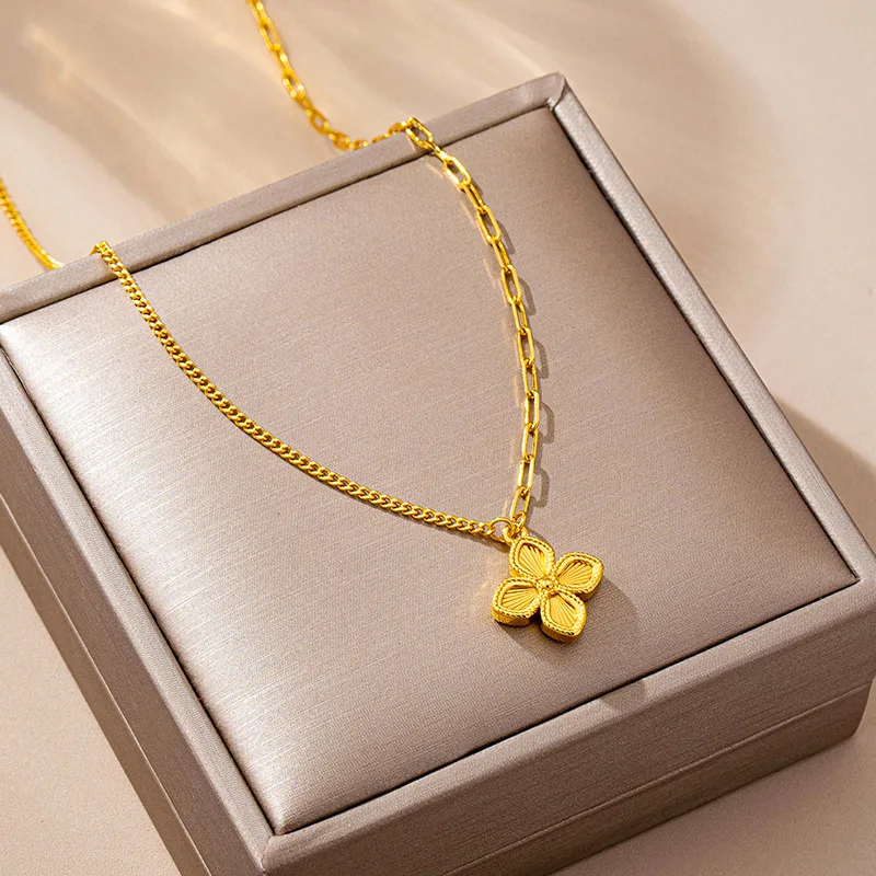 

Luxury 24K 9999 Pure Gold real gold Women's Lucky Flower Flower Clavicle Chain