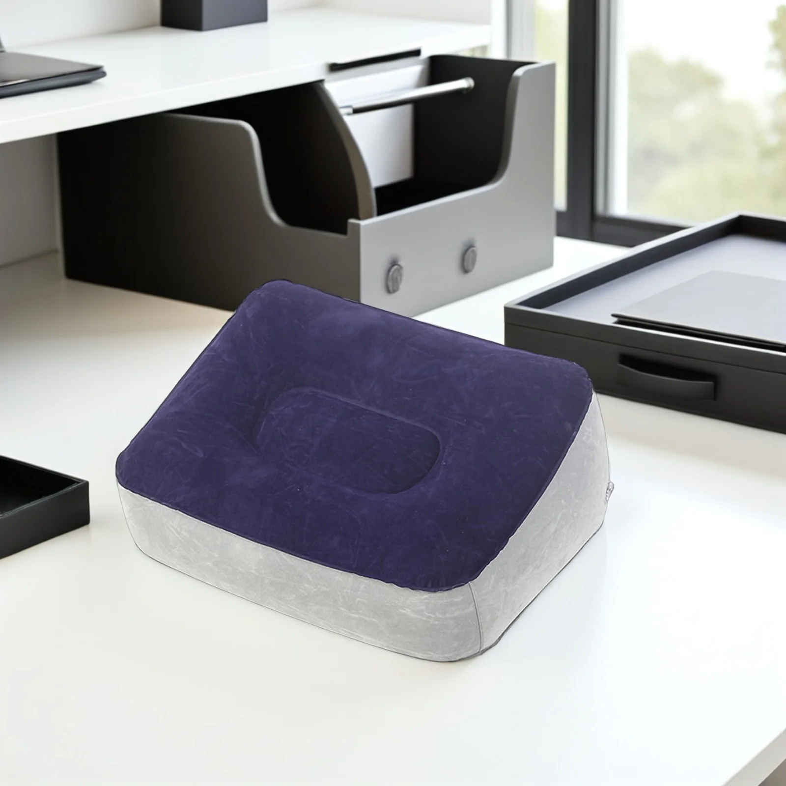 2 Buah Bantal Sandaran Kaki Tiup Abu-abu Biru Sandaran Kaki Portabel untuk Kursi Kantor Rumah Perjalanan Mobil Pesawat Meja Bangku Kaki Eva Lipat