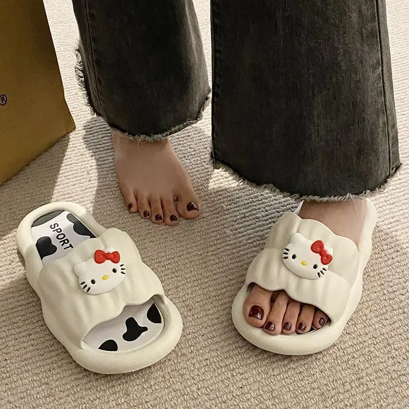 

Kawaii Sanrio Hello Kitty Cute Anime Character Slippers Indoor Home Bathroom Non-slip Platform Slippers Comfortable