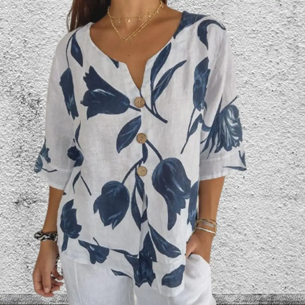 Women Printed V-neck Shirt Women Blouse Stylish V Neck Leaf Print Blouse for Women Retro Three Quarter Sleeve Shirt Soft