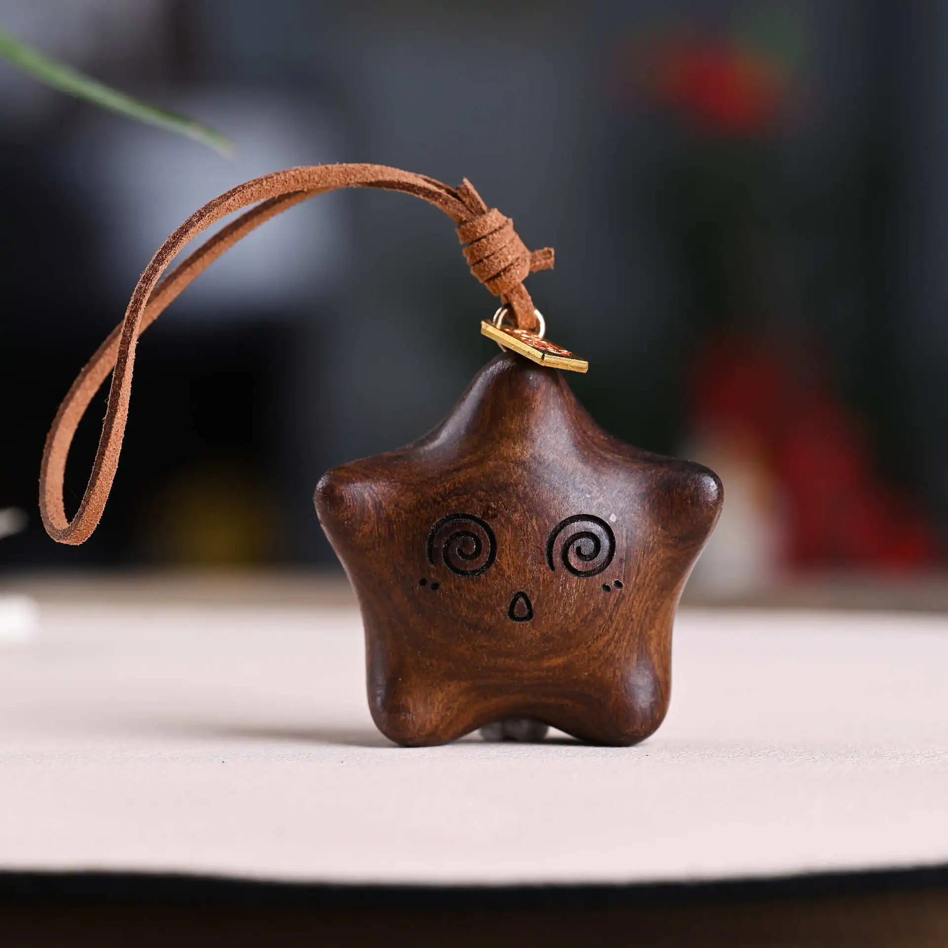 Ebony Wood Carved Cute Starfish Peach Butt Hand Piece Pendant Desktop Ornament Creative Wenwan Wood Craft Souvenir Gift