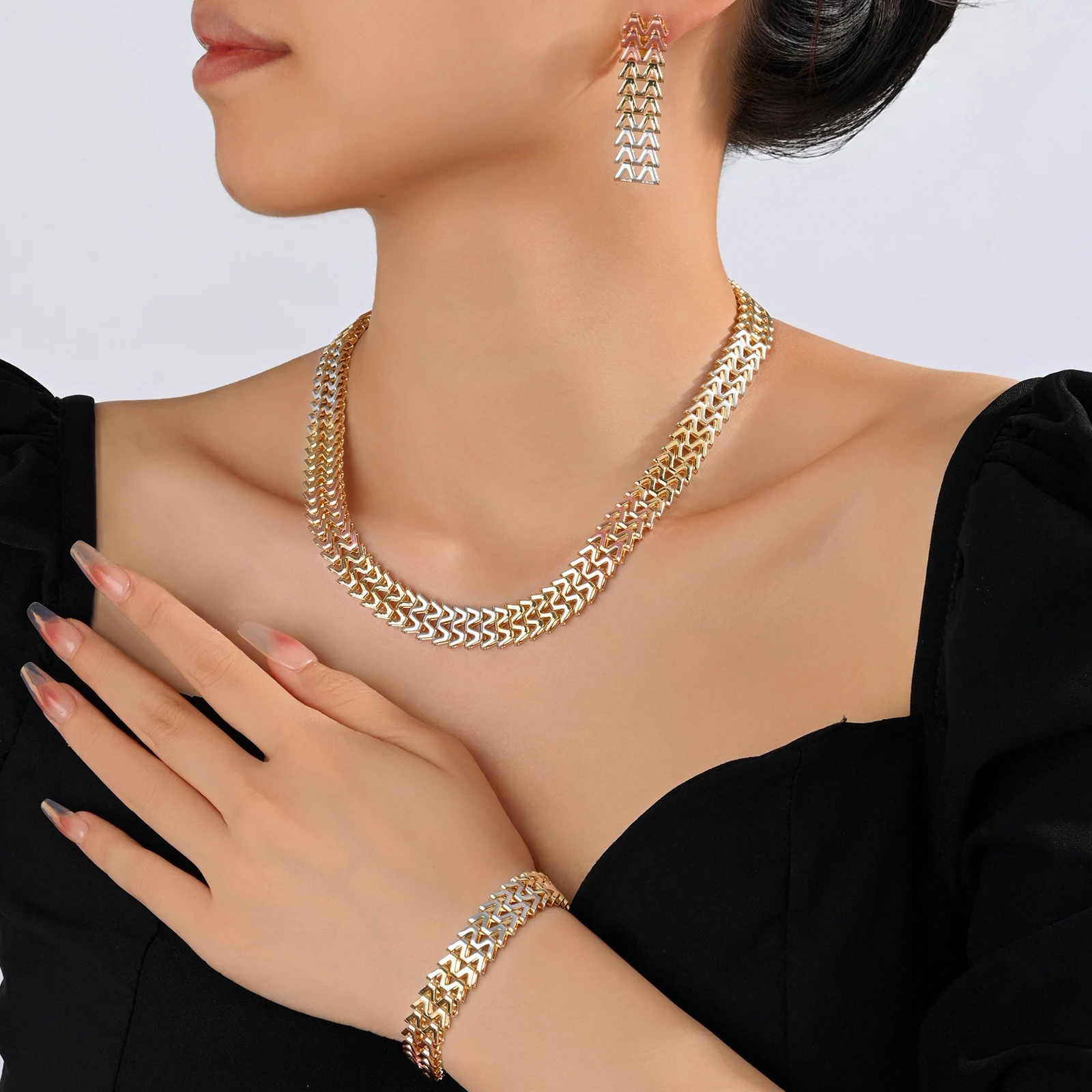 Fashion Jewelry Set for Women Earrings Party Personalized Accessories for Women Round Necklace Jewelry Christmas Gifts