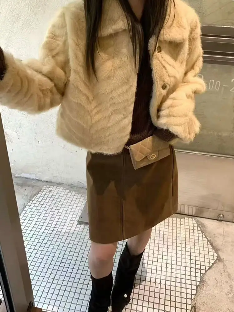 인조 모피 여성 코트 봄 아우터 빈티지 인조 칼라리스 개성 있는 랩 스타일 미니멀리스트 버튼