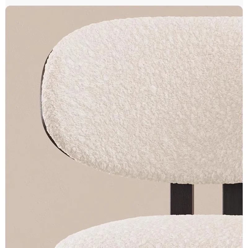 Mesa de jantar e cadeiras de madeira maciça, simples e moderna, sala de estar, jantar, banco traseiro, bolsa macia, lã de cordeiro, luz, luxo, lazer