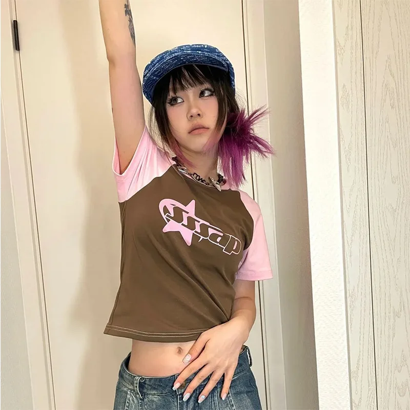 Millennial Style Contrast Color Raglan Tee Star Font Print Crew Neck Cropped Slim Blouse