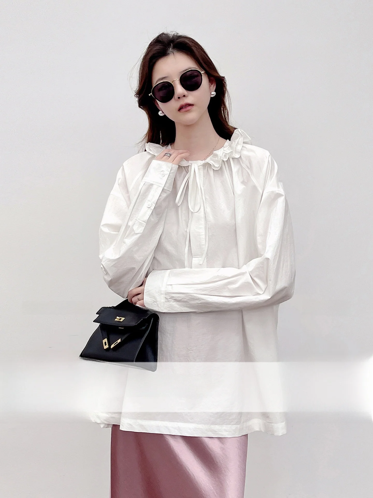 

Новая женская хлопковая блузка с двойным воротником-рюшами, съемным круглым вырезом, средней длины, свободного кроя, весна