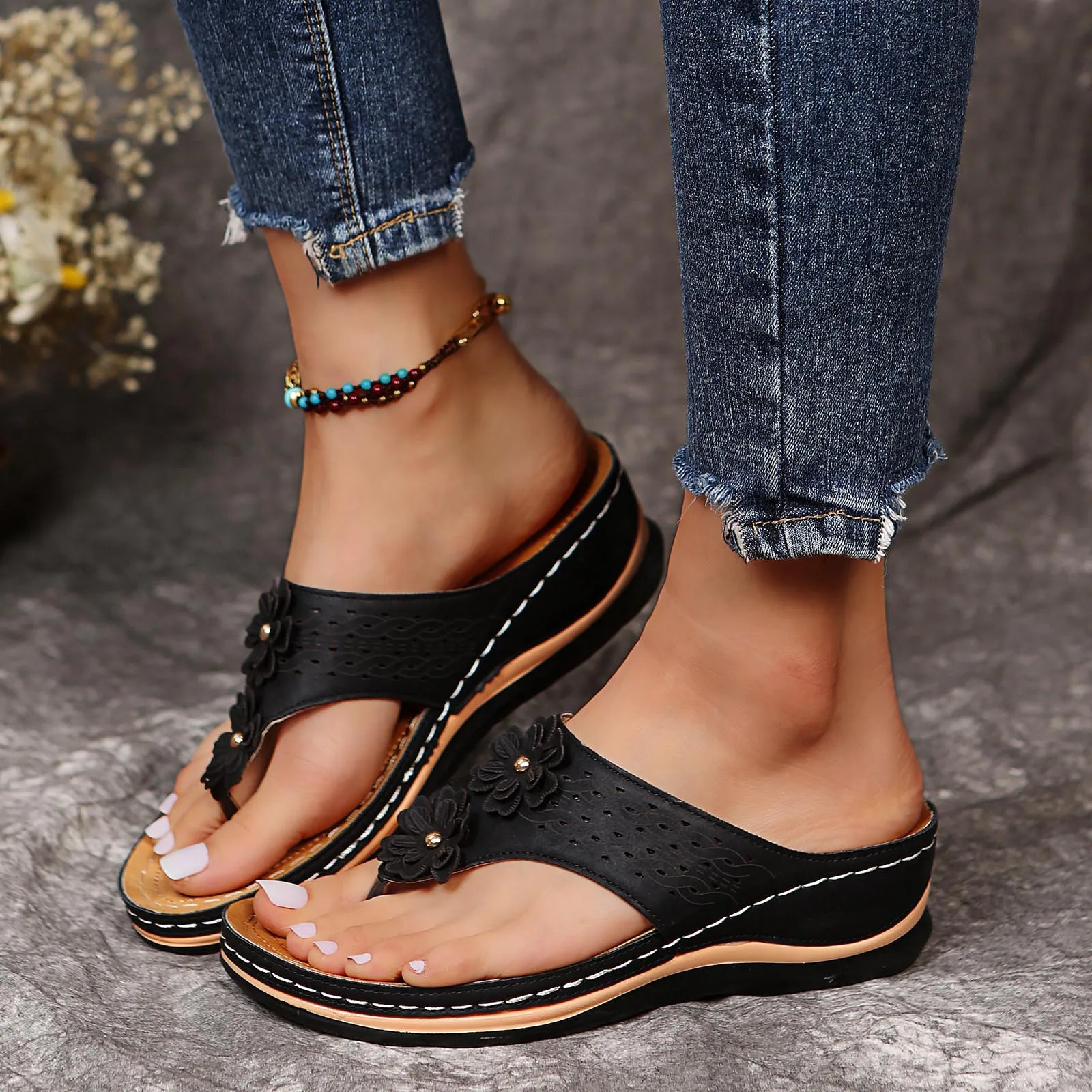 Women Summer Wedges Flip Flop Floral Decorate Flat Clip Sandals Premium Orthopedic Anti-slip Platform Leater Shorts Arch Support