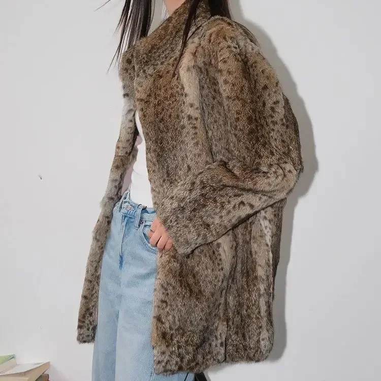 Abrigo de piel de conejo con cuello levantado para mujer, abrigo clásico con estampado de leopardo, elegante, largo medio, cálido, 2024