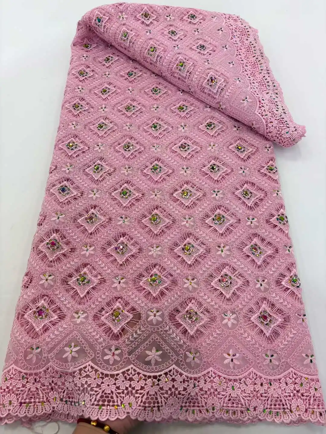 قماش دانتيل بحبل جبر أفريقي مع حجر الراين عالي الجودة قابل للذوبان في الماء لخياطة فستان الحفلات النيجيرية 2025