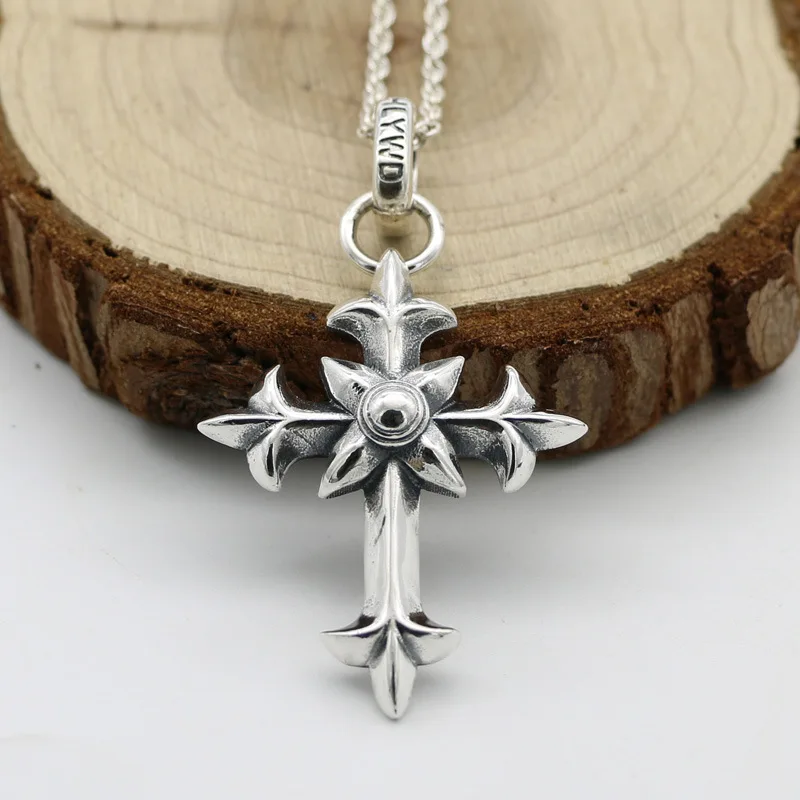 925 Sterling Silver Handmade Cross Pendant for Men, Versatile and Versatile, Anti Allergy, Small and Fresh Collar Chain for Wome