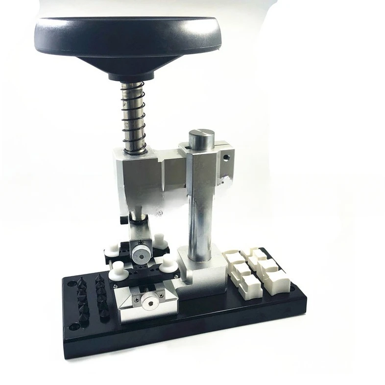 

5700 desktop center shaft screw tooth bottom cover machine, with steering wheel meter opener, screw cover type back cover tool