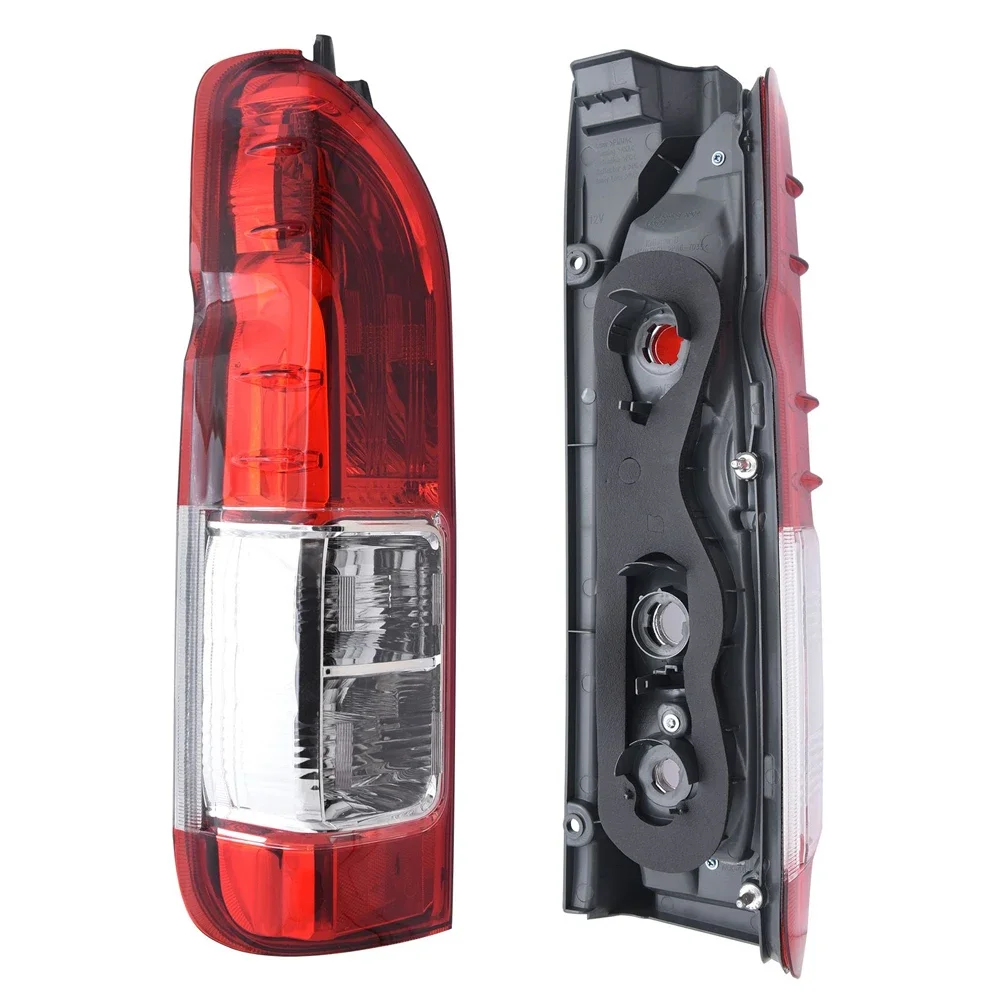 Car Left Right Tail Light Rear Brake Lamp Signal Lights Assembly For Toyota Hiace Commuter 2014-2018 Replacement Car Accessories