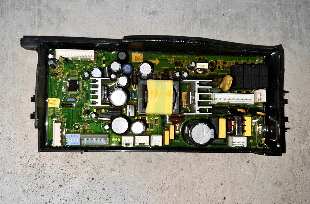 

Проверка материнской платы JSQ-CAS406524020: всё в порядке.