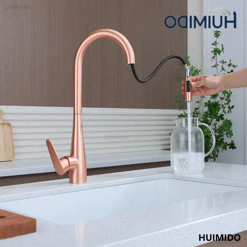 Brass Pull Out Kitchen Faucet Hot Cold Water Sink Tap for Dish Washing Multi Function Home Use