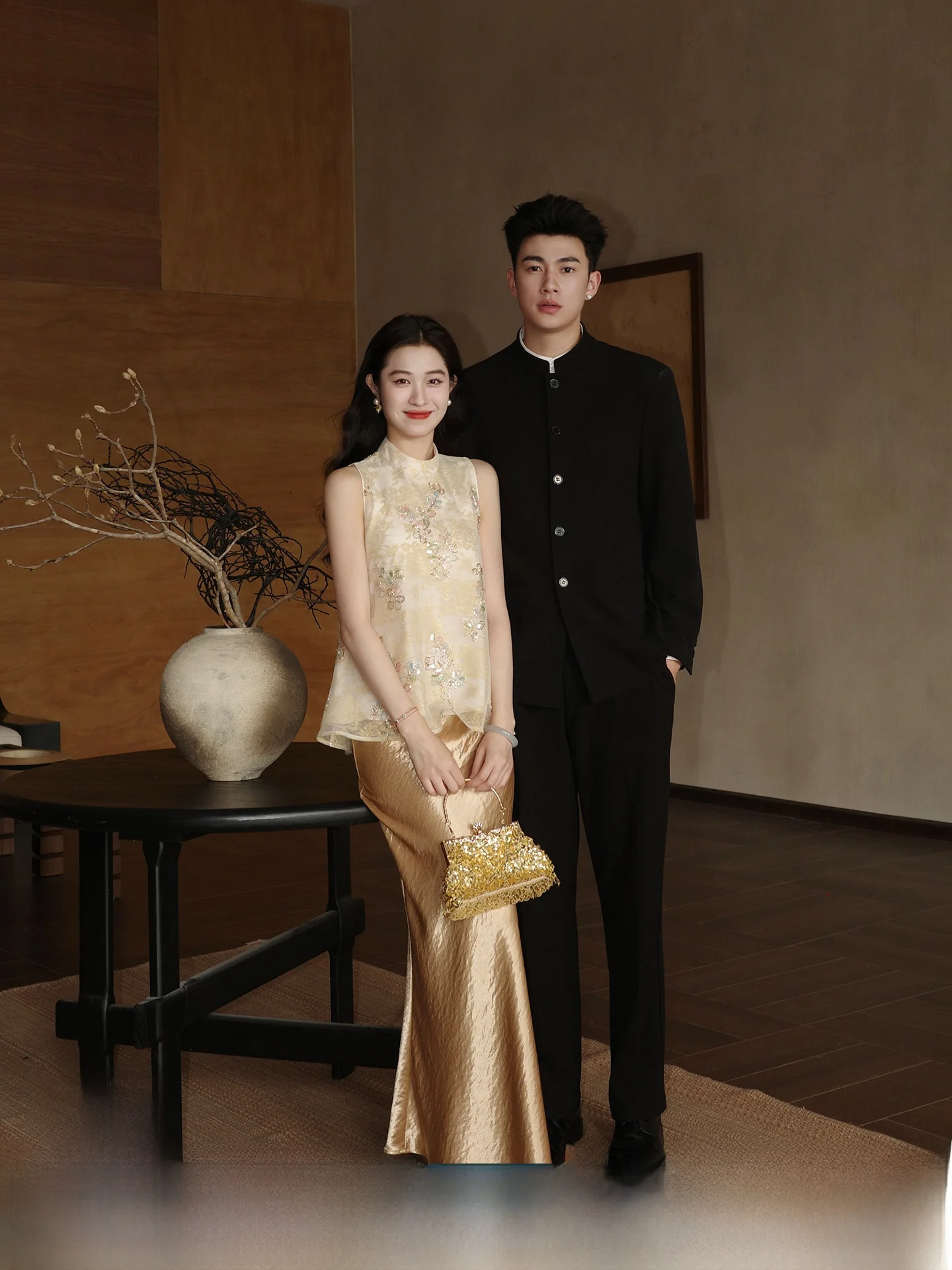 

Lingshan Fish Tail Half Skirt Set Women's Spring Summer Embroidered Lace Top High Waist Floral Print Fashion Ensemble