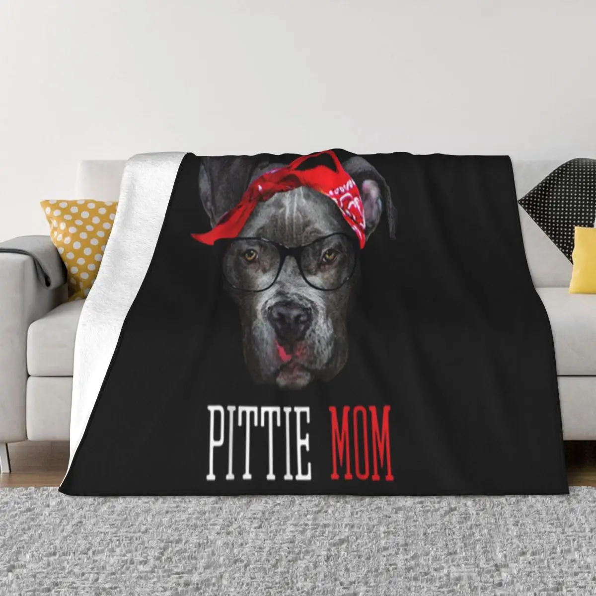 Beautiful Pittie Mom Pitbull Dog Lovers Mothers Day Gift Women Hot Sale Text Autumn Throw Blanket