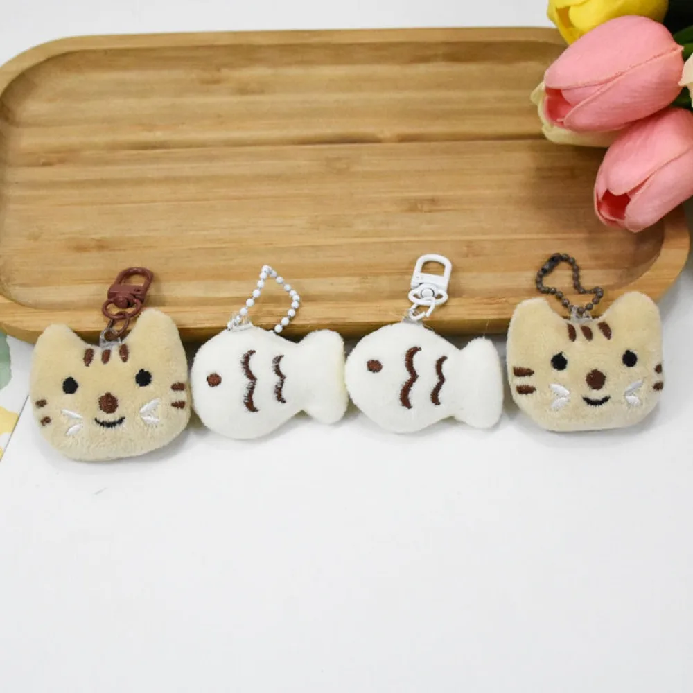 Kawaii Little Cat and Fish Plush Toy Keychain Cute Creative School Bag Hanger Keychain Friend Couple Gift Keyring