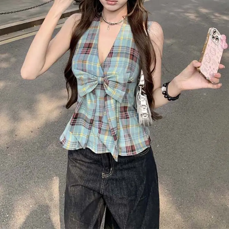 

Y2K Tops Spicy Girl Fashionable High-End Bow Tie Top Pure Desire Style Contrasting Color Grid Hanging Neck Shirt Vest for Women