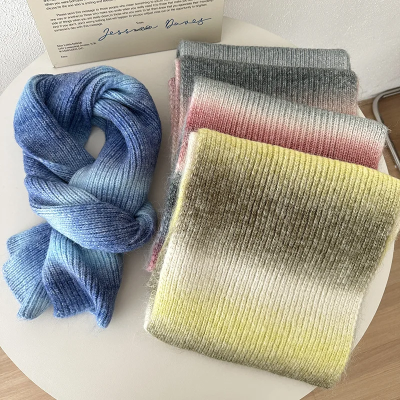 2023 New Knitted Women's Scarf Stripe Gradual Warmth Scarf with Academy Style Couple Universal Outwear with Cold Resistant Shawl