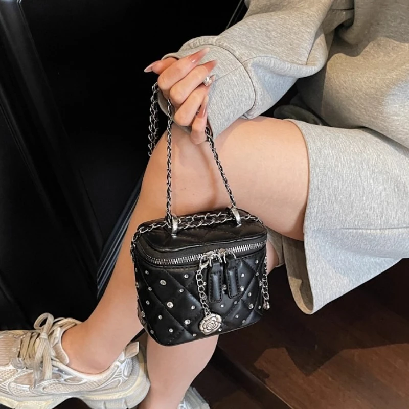 

Сумка на цепочке в форме ромба в европейском и американском стиле, женская модная маленькая квадратная сумка через плечо на одно плечо, сумка-коробка