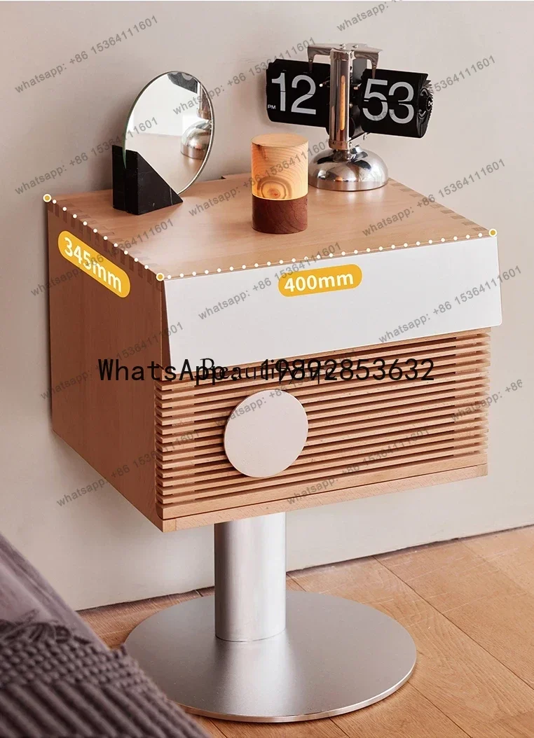 無垢材のベッドサイドキャビネット モダンなミニマリストのベッドサイド収納キャビネット 小さなアパートの多機能寝室キャビネット