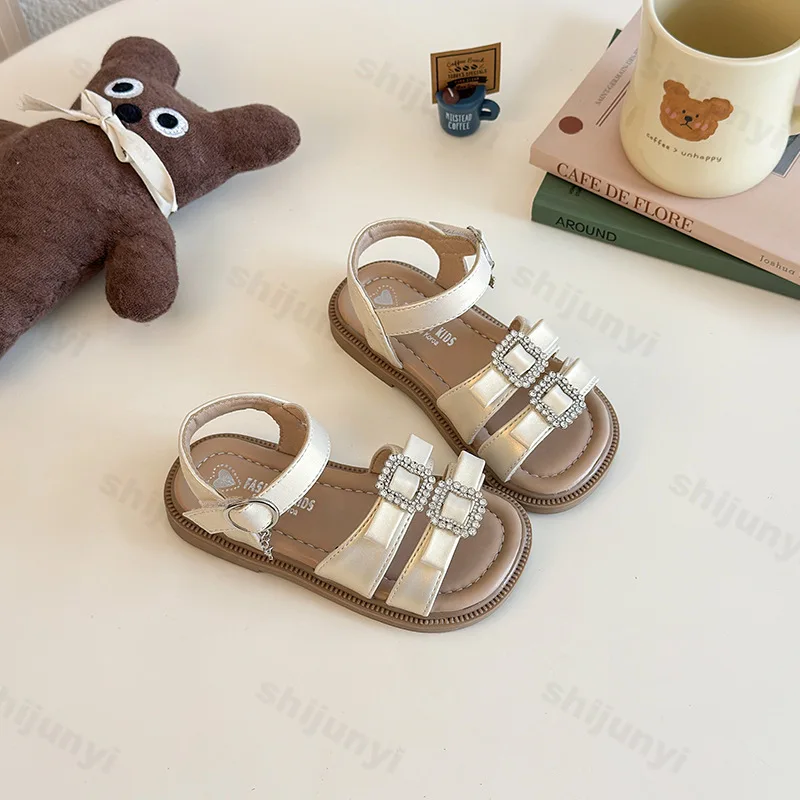 

Childrens Sandals Summer New 2025 Fashion Rhinestone Girls' Princess Sandals Soft Sole Anti Slip Children's Open Toe Beach Shoes