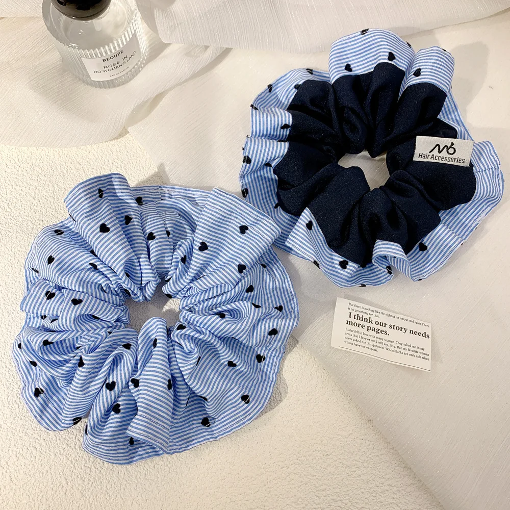 

1pc French flower Pleated Blue and White Striped Love Colon Hair Ring, Simple and Versatile Hair Tie, Suitable for Daily Use