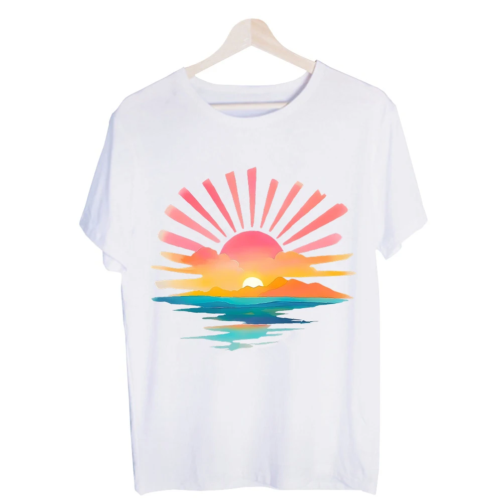 Men's Sunset Beach Graphic Tee, Short Sleeve Crew Neck T-Shirt for Summer Casual Wear and Vacation Outfits