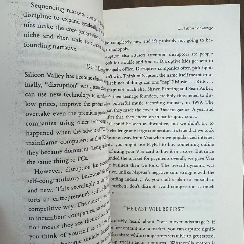 Note da zero a uno su avvio o come costruire il futuro in libro di carta inglese