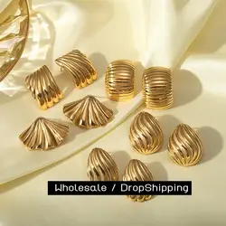 CARLIDANA New Arrival Fashion Jewelry Vintage Gold Plated Wave Line Square Texture Metal Gold Plated Stud Earrings For Women