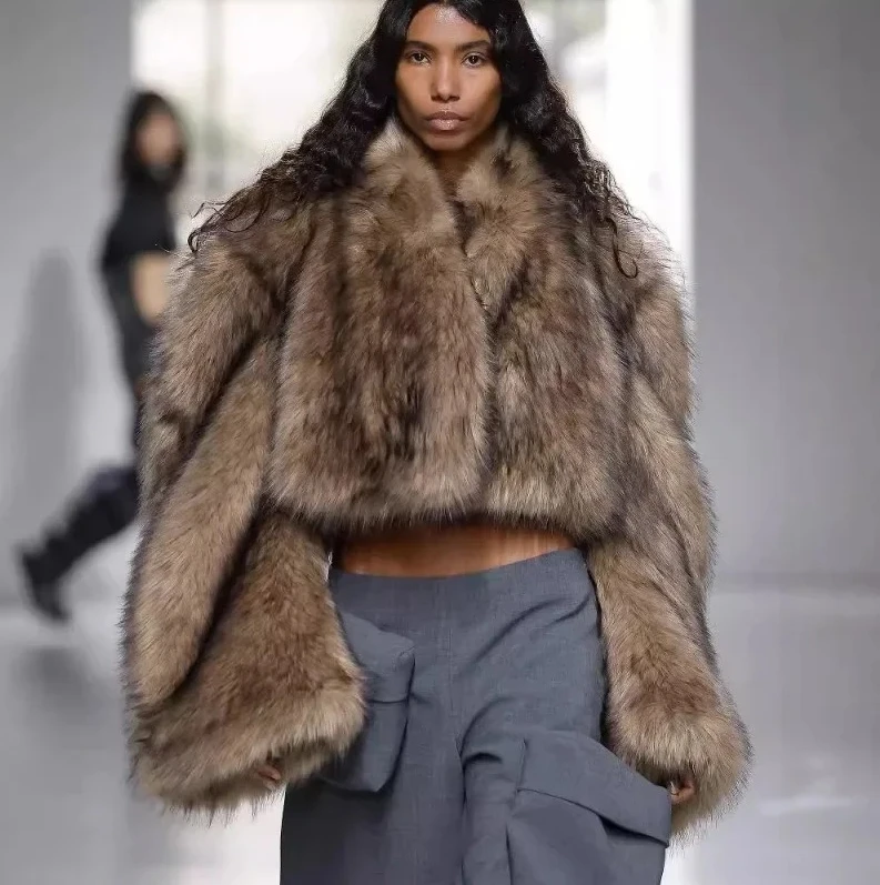 

2025 Autumn Winter Women's Short Imitation Mink Fur Jacket, Retro Niche Two Plush Coat, Double-Sided Fluffy Outerwear