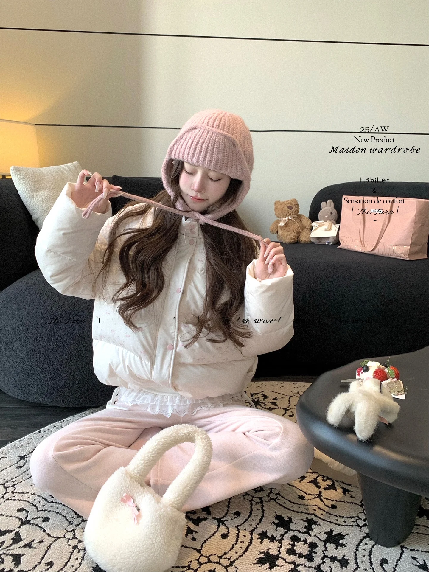 

Женская осенне-зимняя новая теплая куртка-пуховик на молнии с коротким рукавом Ture Rose Milk Candy Thiened Du down Jaet