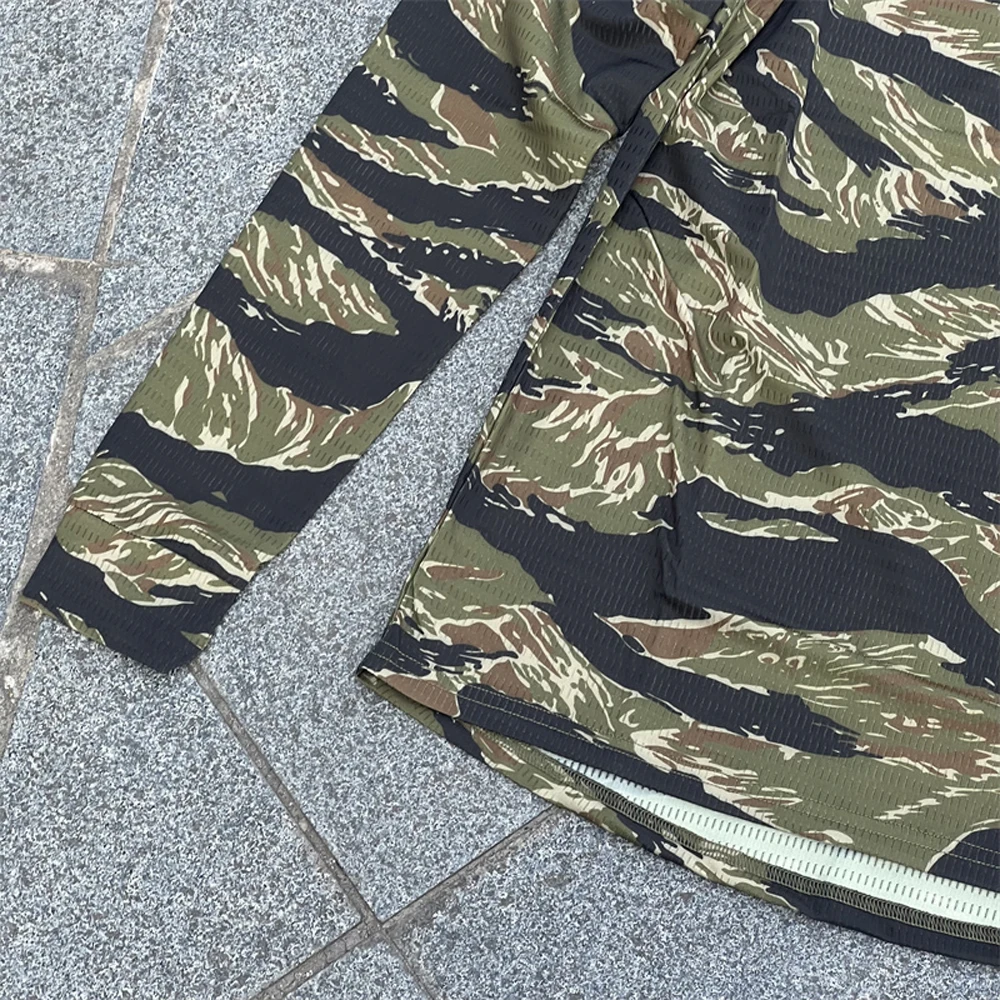 タクティカルジャングルタイガー長袖シャツ VS タクティカルVネック通気性速乾シャツ