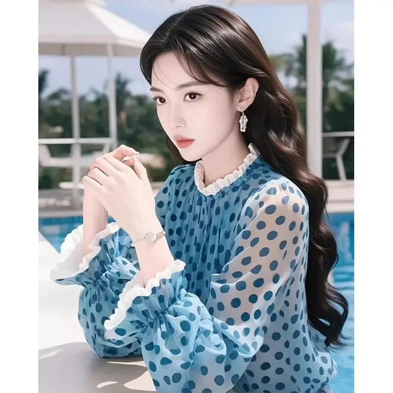 2025 Spring New Small Shirt Looks Good, Unique and Beautiful Design Sense, Small Fresh Pink Floral Bubble Sleeve Shirt