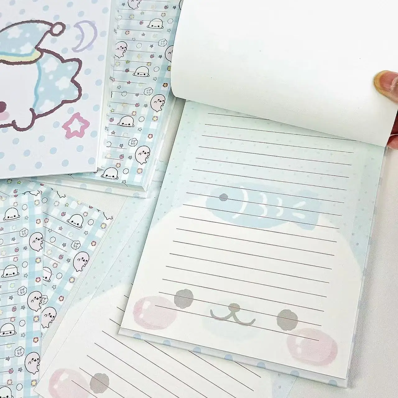 Korean Little Seal Cartoon Board Clip Portable and Tearable Cute Message Notebook Ins High Appearance Notebook Student Gift