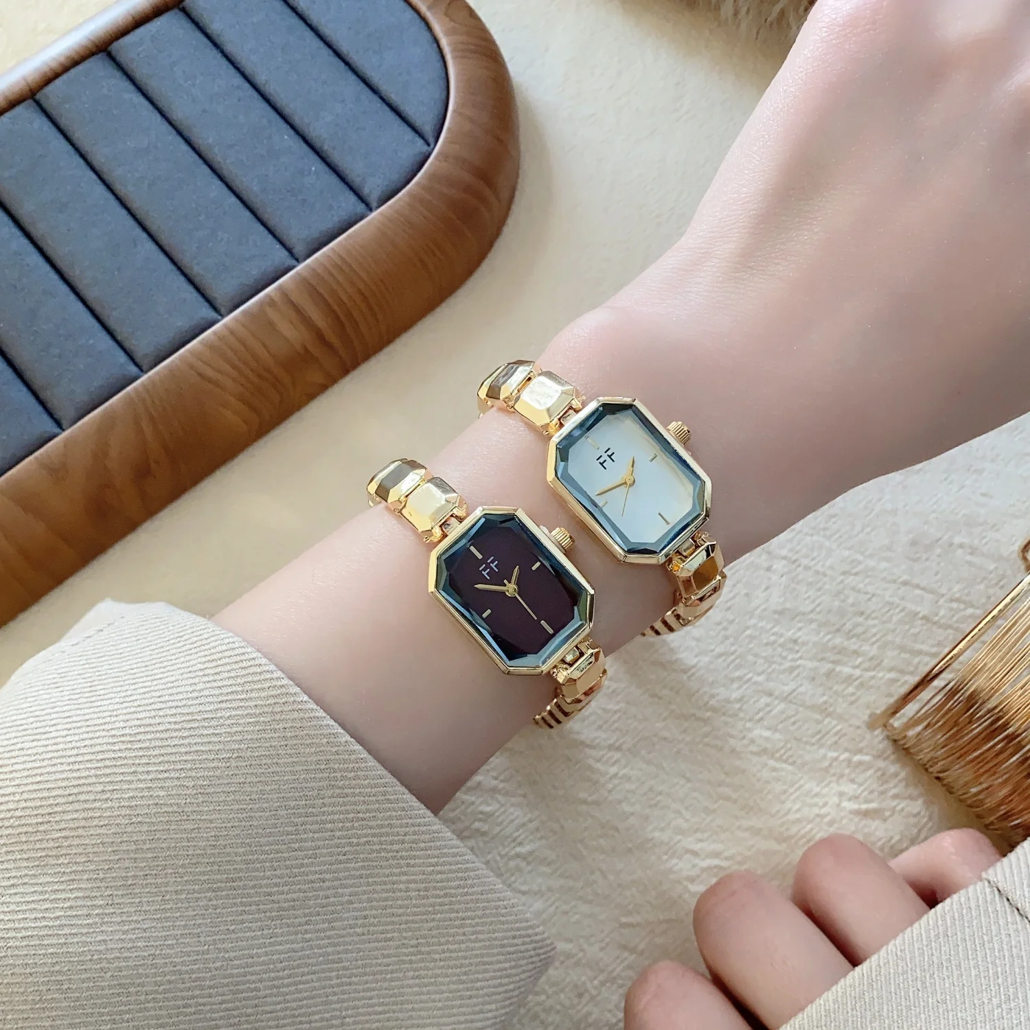 High Quality Women's Stainless Steel Square Dial Watch Width Italian Charm Bracelet Quartz Watches relojes de mujer elegantes