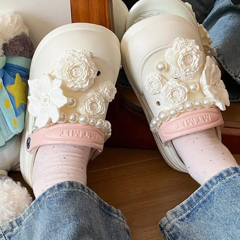 

Fashion Pearl Shoe Charms DIY Shoe Flower Hole Shoe Buckle 3D Flower Shoes Decorations Shoes Accessories Bouquet Shoe Charms Set