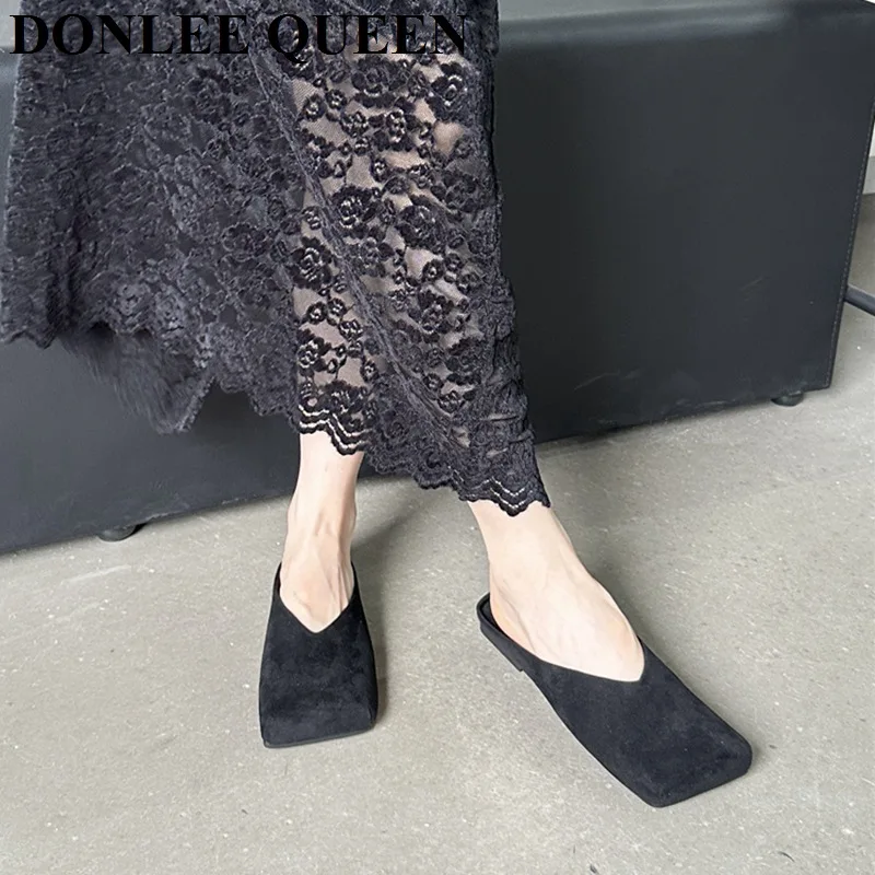 Soft Leather 2024 Ins Yellow Buckle Strap Casual Shoes Fashion Flats Elegant Glitter Metallic Mule Shoes Closed Toe Slippers New