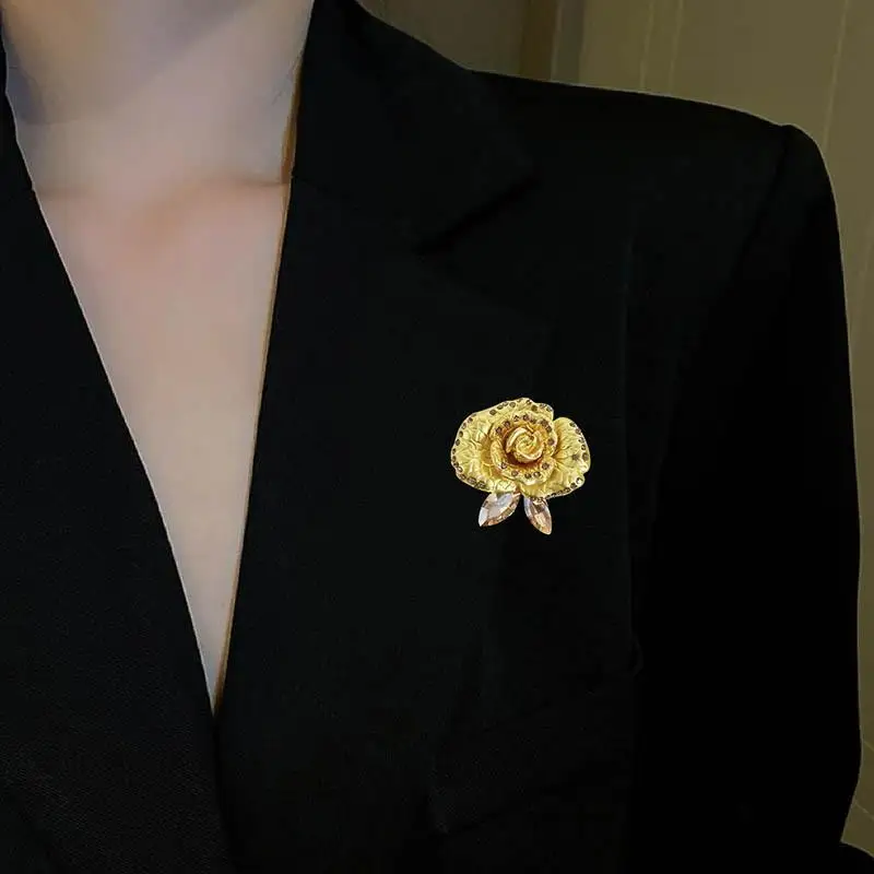 Women Rose Brooch Pin Set 1 4pcs Enamel Rhinestone Flower Plants Stylish Unisex Jewelry Ideal for Birthday or Graduation