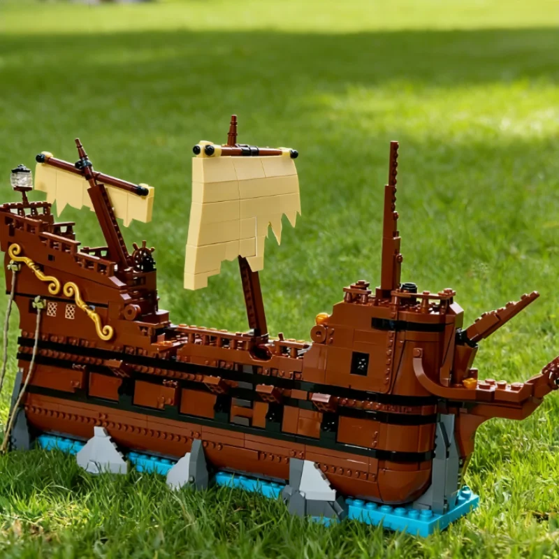 In Stock 2912pcs The Goonies Inferno Pirate Ship Ruin Building Blocks Compatible Diy Assembly Bricks Model Classic Movie Scene